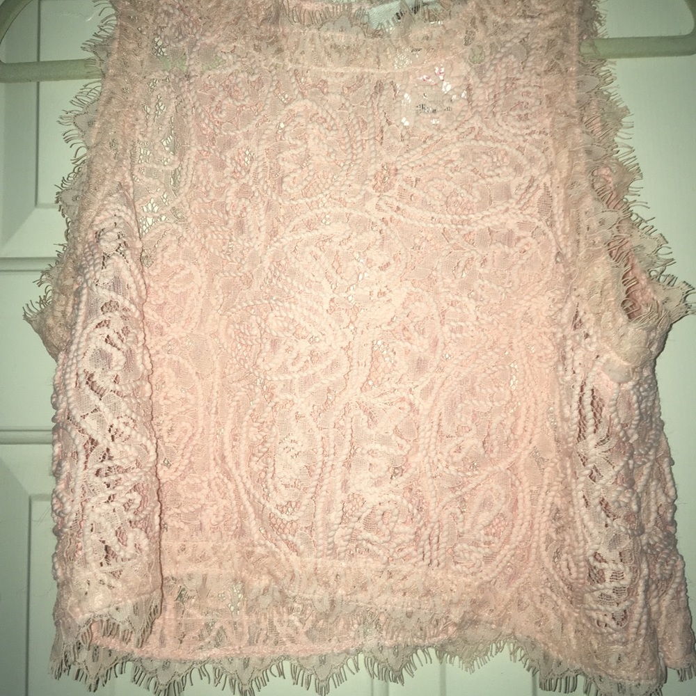 Light blush lace crop top
